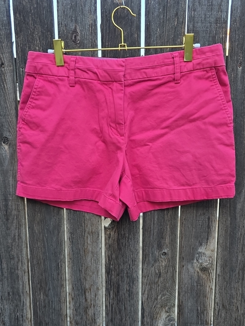 British Khaki Fuchsia Pink Cotton Blend‎ Shorts